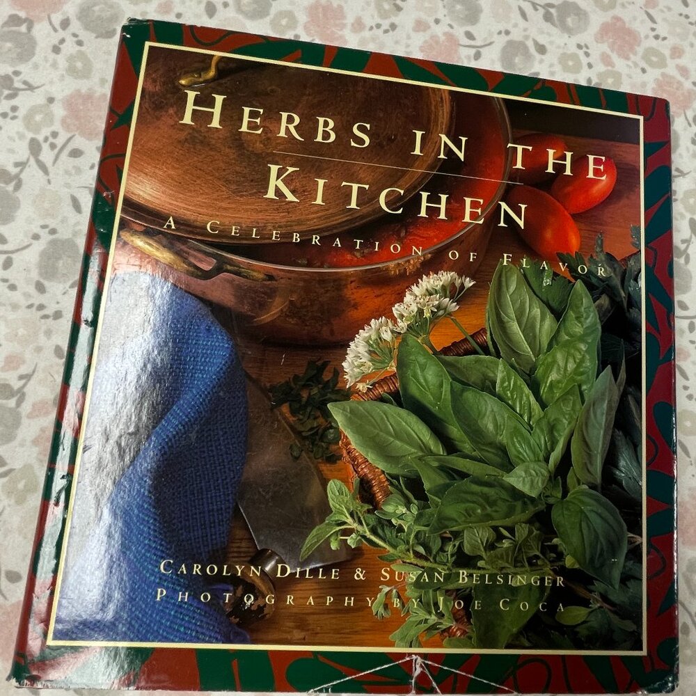 Herbs in the Kitchen - Herb Information/Recipes - Hardback